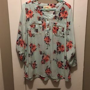 Women’s Blouse